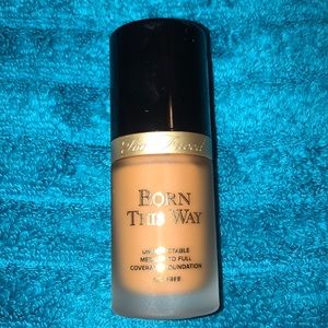 TOO FACED BORN THIS WAY FOUNDATION (MAHOGANY)